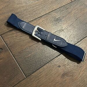 Nike baseball belt